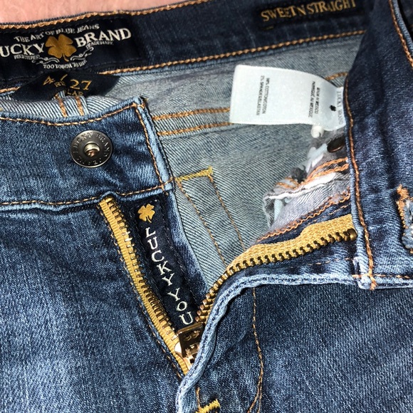 Lucky Brand Sweet’NStraight Jeans - Picture 4 of 6
